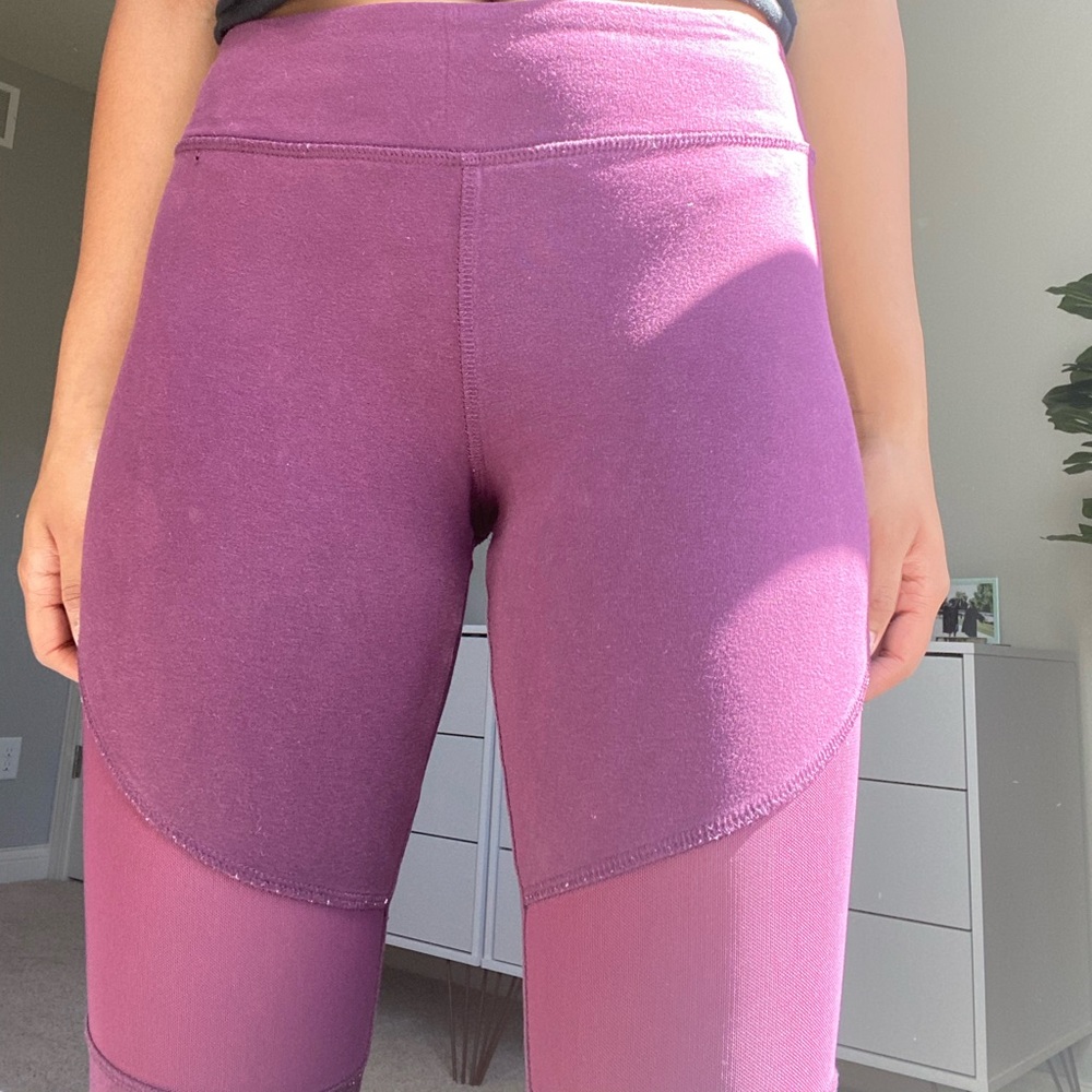 FOREVER 21 MESH PANEL LEGGINGS